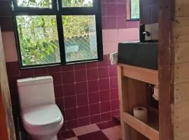 Cabaña de madera privada y romántica