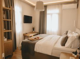 GIARDINO High living suites，位于兹拉马的酒店