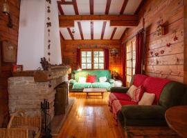 Charmant Chalet Cosy au Cœur du Vercors，位于Rencurel的酒店