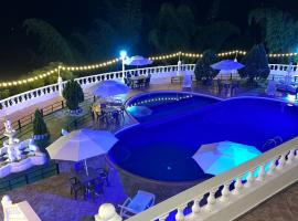 Hotel El Olimpo，位于圣赫罗尼莫的酒店