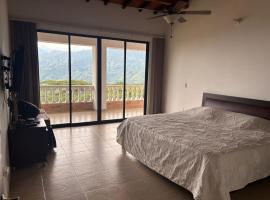 Hacienda La Perla- Mesa de los Santos，位于彼德奎斯塔的酒店