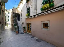 Apartments and rooms by the sea Sibenik - 23721