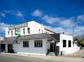 Doctor Syntax Hotel，位于桑迪湾的酒店