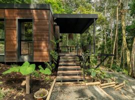 El Bosque - Lago Calima，位于卡利马的酒店
