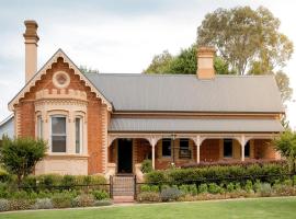 The Monarch Tumut - Luxury in the valley