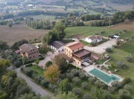 Agriturismo Poponi，位于托迪的酒店