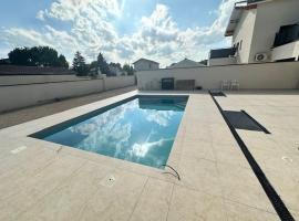 Maison 90 avec 8 chambres lechaffardcom，位于Satolas-et-Bonce的酒店