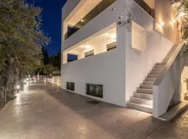 Villa Jolla-Private Pool-Ideal for big groups By Villa mana gers