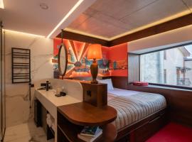 !FEST Hotel Rynok Square，位于利沃夫的酒店