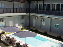 Don Pedro Apart Hotel，位于科连特斯的酒店
