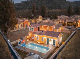 Casa Ricca Pool Villa Khaoyai，位于Ban Pang Asok的酒店