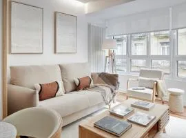 Easo Suite 18 by FeelFree Rentals
