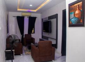 Two Bedroom Apartment Magodo Lagos，位于Magodo的宠物友好酒店