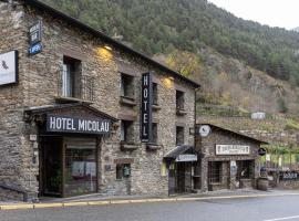 Hotel Micolau，位于阿林萨尔的酒店