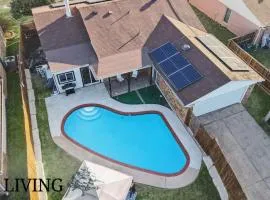Charming 3Bd 2Ba Home with Private Pool