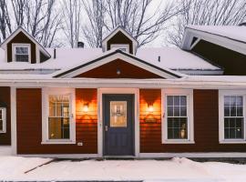 Deerfield Valley Inn - Mt Snow，位于Dover的酒店