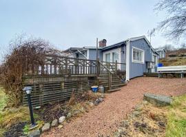 1 Bedroom Beautiful Home In Uddevalla，位于乌德瓦拉的酒店