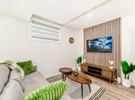 Private Unit 15 Mins from Calgary Airport