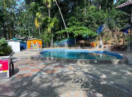 Karmaliz Casa Del Lake，位于Chavara的酒店