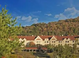 Branson Hillside Hotel