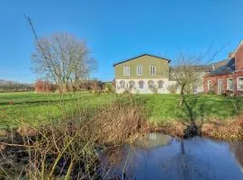 2 Bedroom Amazing Apartment In Westerholz