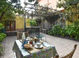 1 Bedroom Gorgeous Home In Mascalucia