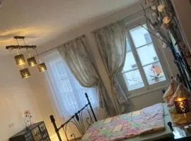 Katharina Haus, Wiel