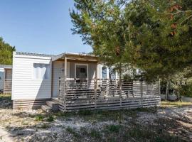 Camping 4 étoiles - Parc aquatique - ef0bdc，位于马蒂格的酒店