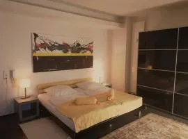 Studio Deluxe
