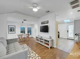 Walk to E. Austin Hotspots 2BR 1BA w Parking Dog-Friendly By Austin Vacay