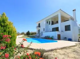 Phaedra & Orestis Villas