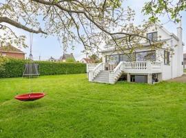 The Beautiful White House，位于Kortenberg的酒店