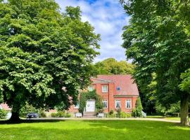Gutshaus Krimvitz kleines Doppelzimmer im Obergeschoss inklusive Frühstück，位于普特布斯的酒店