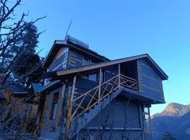 Hunting Wood Kathkuni Cottage，位于马恩迪的酒店