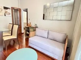 100m da Rodoviaria e 800m da UFV com Varanda