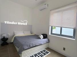 Tiinder Hotel，位于Xuyên Mộc的酒店