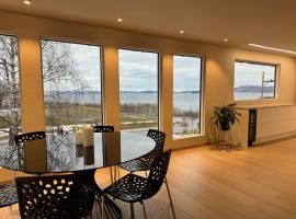 Modern Home with a View, Easy access to World Ski Championships，位于Malvik的酒店