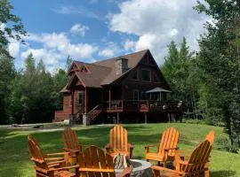 Ski Chalet btwn SundayRiver & MtAbram