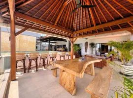 The Swan - Private Luxury Villa Suites 1