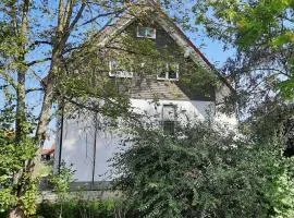 Weide Comfortable holiday residence