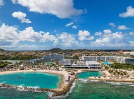 The Rif At Mangrove Beach Corendon Curacao All-Inclusive, Curio by Hilton，位于威廉斯塔德的酒店
