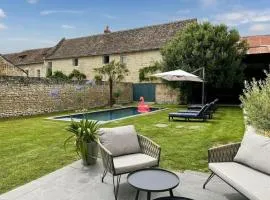 Maison de village sud Touraine avec piscine proche Chinon Azay