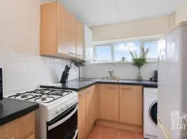Contractors 4 Bed with Parking