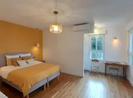 2 chambres 5 pers Domaine de Treuillaud