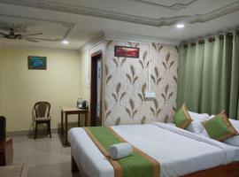Hotel Pariwar Mahal，位于古瓦哈提普莱亚·戈皮纳思·博多洛伊国际机场 - GAU附近的酒店