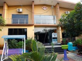 Heeran Re-Treat Resort，位于萨三吉尔的酒店