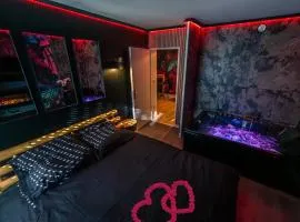 Love Room - Balnéo - Nuit Insolite - Intimité