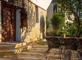 Beautiful house with garden and amazing lake view