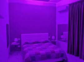 Specchio Riflesso，位于Roccapiemonte的酒店