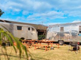 Airstream SEA-DWELLER - Vacation STAY 32556v，位于宫崎的豪华帐篷营地